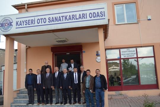 OTO SANATKARLARI ODASI VE TİCARET ODASI İŞBİRLİĞİ İLE BİLGİLENDİRME VE İSTİŞARE TOPLANTISI YAPILDI.