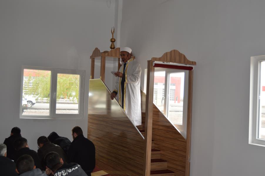 OTO SERVİSLERİ SİTESİNDEKİ CAMİMİZDE İLK CUMA NAMAZIMIZ