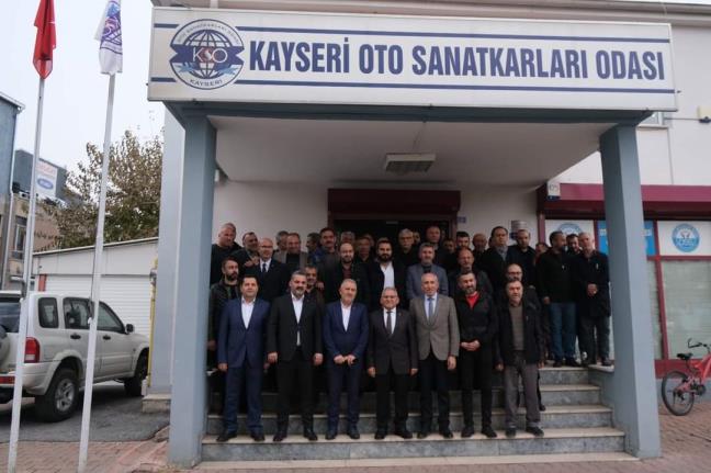  Büyükşehir Belediye Başkanı Sayın Dr. Memduh Büyükkılıç ve AK Parti İl Başkanı Sayın Fatih Üzüm, Başkanımız Şeyhi Odakır’ı ziyaret etti. 
