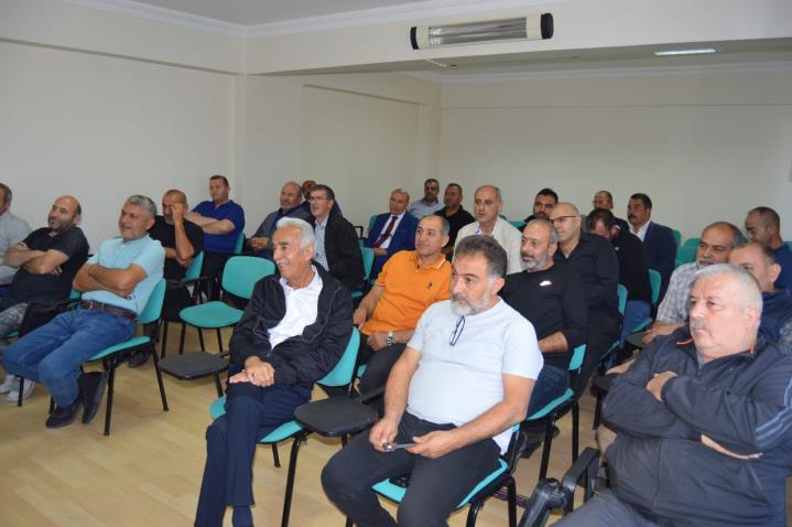 1.Etap Oto Servisleri Sanayi Sitemizin birinci grup üyelerimizin tapularını teslim ettik. 