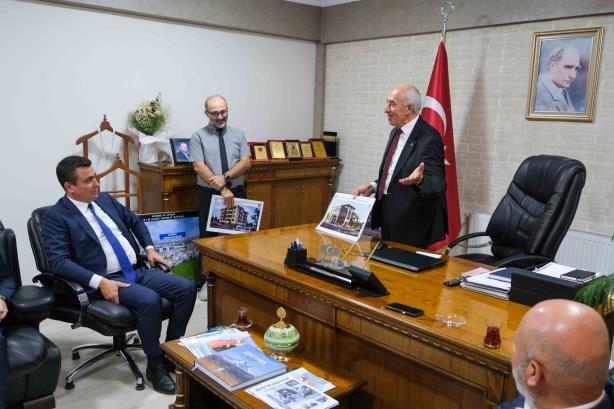 Yeni sanayi girişinde yapılacak Alt Geçit ile ilgili bilgilendirme ve istişare toplantısı yapıldı.
