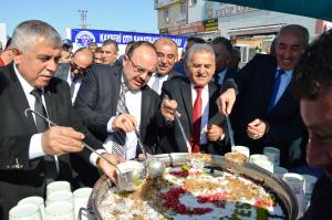 ANBAR SANAYİ SİTEMİZDE AŞURE İKRAMINDA BULUNDUK.