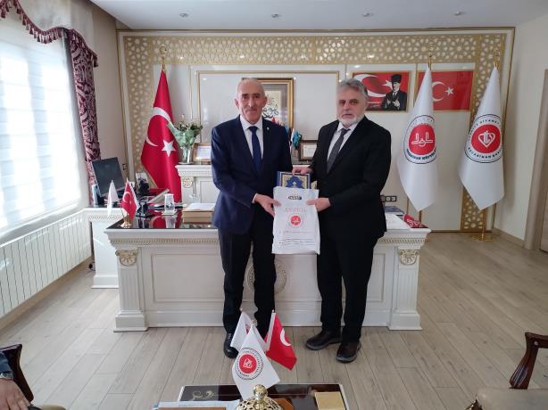 Başkanımız Şeyhi Odakır, Kocasinan İlçe Müftüsü Sayın Halil Uzun’u ziyaret etti.