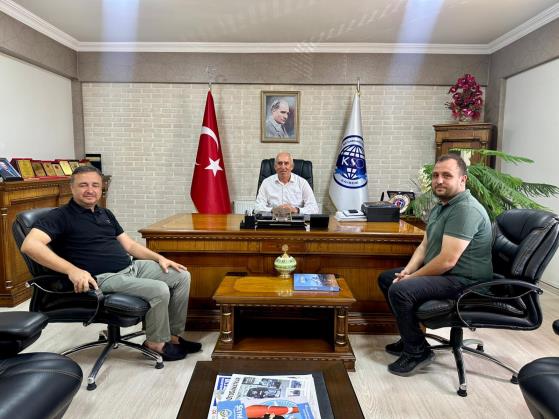 AK Parti İl Başkan Yardımcısı Sayın Kamil Benk Oda Başkanımız Şeyhi Odakır’ı makamında ziyaret etti