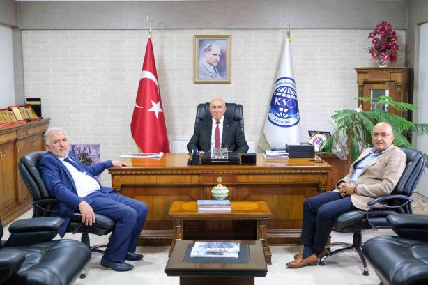AK Parti Kayseri milletvekili Murat Cahid Cıngı, Kayseri Oto Sanatkarları Odası (KOSO) Başkanı Şeyhi Odakır’ı ziyaret etti.