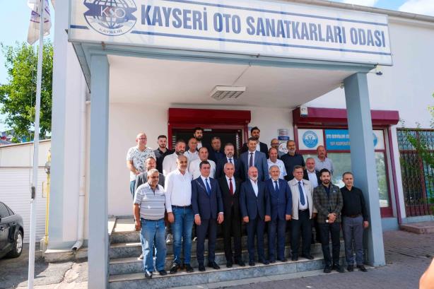 AK Parti Ankara Milletvekili Osman Gökçek, Kocasinan Belediye Başkanı Ahmet Çolakbayrakdar, AK Parti Kocasinan İlçe Başkanı Selçuk Melekoğlu ve partililer, KOSO Başkanı Şeyhi Odakır’ı ziyaret etti. 